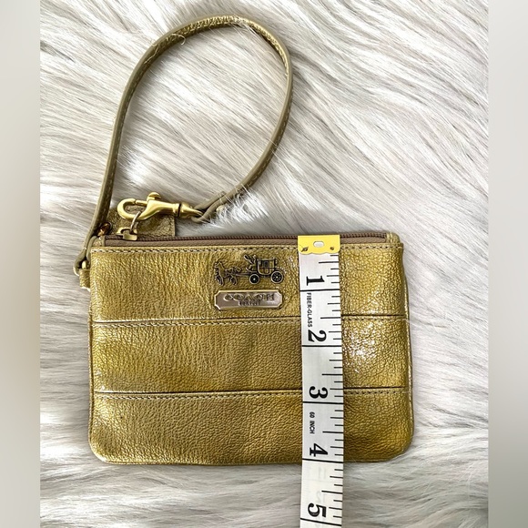 Coach Wristlet - Picture 5 of 6